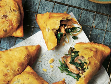 Mushroom Masala Samosa